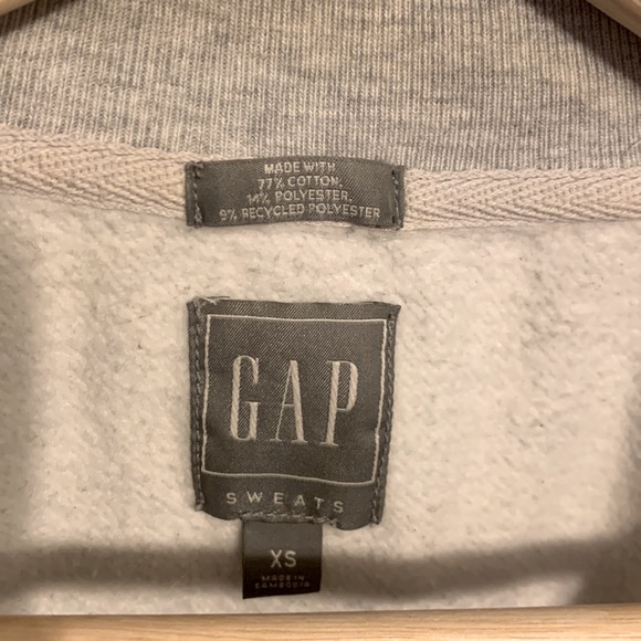 Half Zip Sweatshirt - Picture 3 of 3